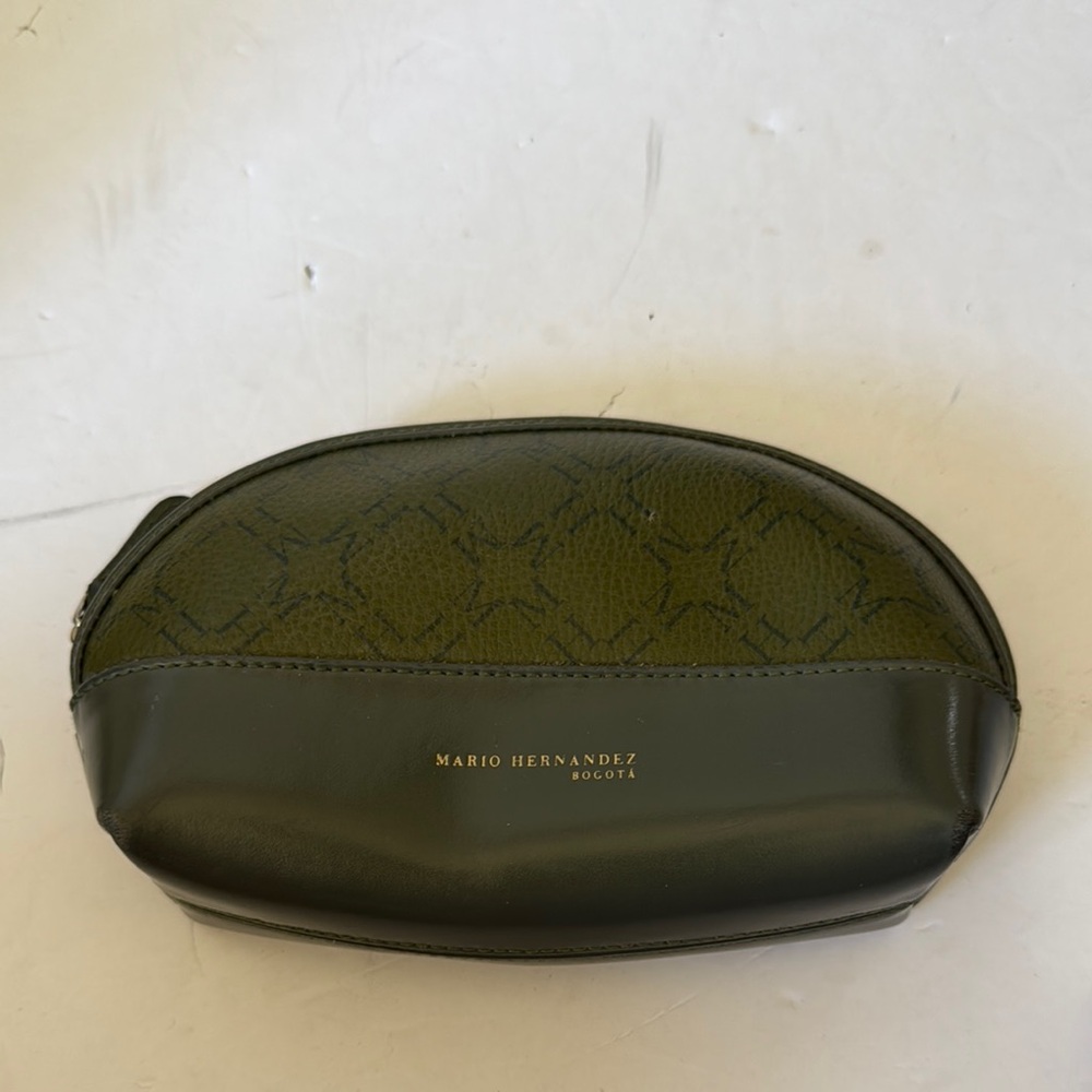 Mario Hernandez cosmetics case